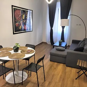 Red Roses Domus Apartamento Roma