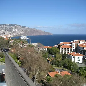 https://yourpenthouseinmadeira.madeira-islandshotels.com